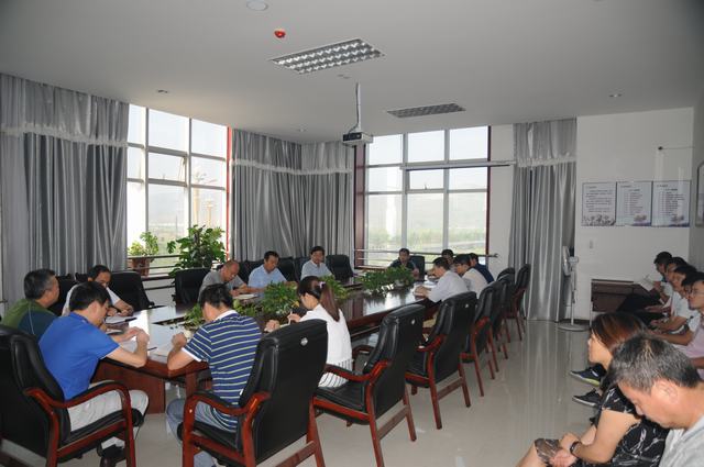 掘進(jìn)公司專題會議貫徹落實建設(shè)集團(tuán)近期會議精神