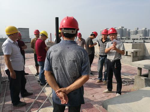 韓城分公司土建八項目部黨員爭當“百日安全”活動標兵