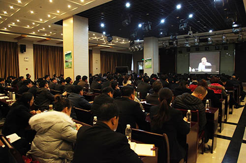 建設(shè)集團(tuán)開(kāi)展《合同法》、《勞動(dòng)合同法》專(zhuān)題培訓(xùn)