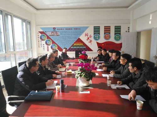 陜煤集團(tuán)領(lǐng)導(dǎo)一行蒞臨路橋分公司靖神鐵路項目部檢查指導(dǎo)