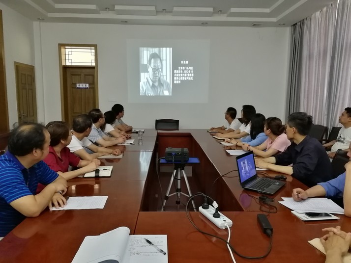 礦建三公司深入推進(jìn)反腐倡廉宣傳教育月活動