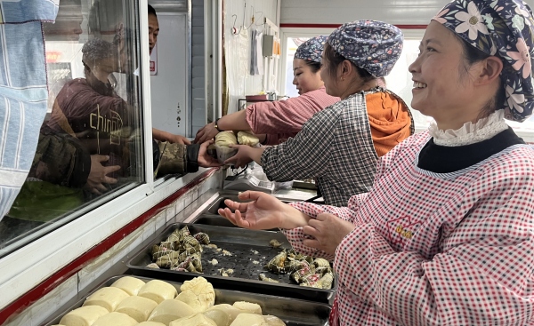 陜煤礦建三公司天山（二號(hào)井）項(xiàng)目部：“端午節(jié)”遇上“安全月”，“粽”享安全