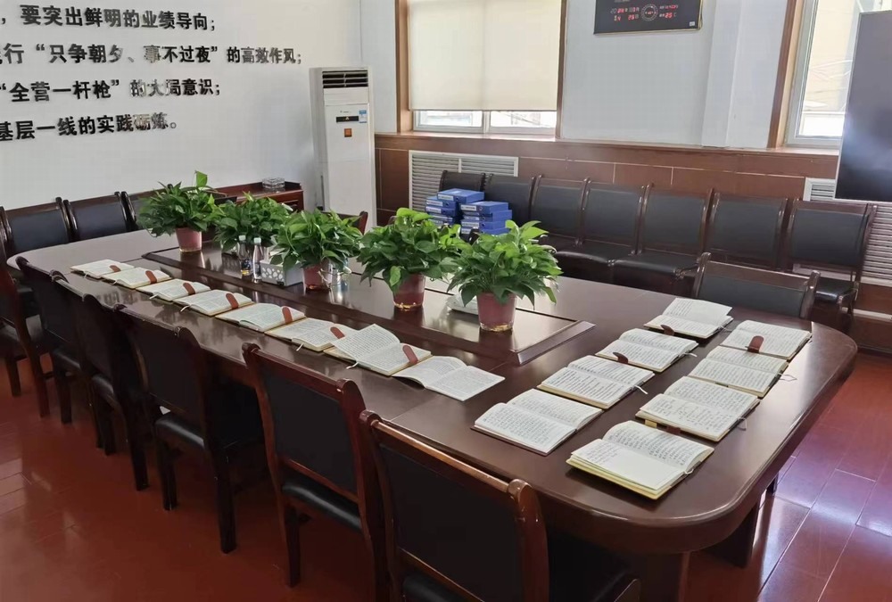 陜煤建設(shè)機(jī)電安裝公司：學(xué)習(xí)筆記“曬”出來，學(xué)風(fēng)建設(shè)“展”風(fēng)采