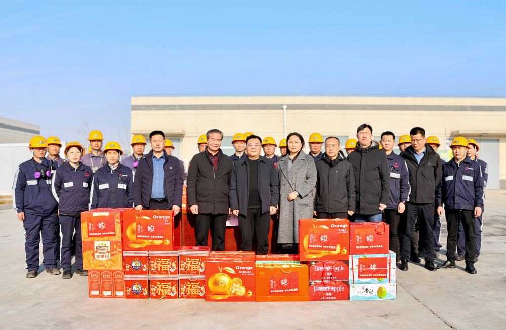 陜煤建設領導看望慰問春節(jié)期間堅守崗位的干部職工