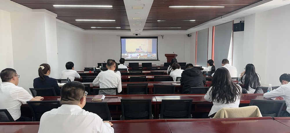 陜煤建設(shè)洗選煤運(yùn)營(yíng)公司積極參與陜煤集團(tuán)黨員教育與巾幗勞模宣講活動(dòng)