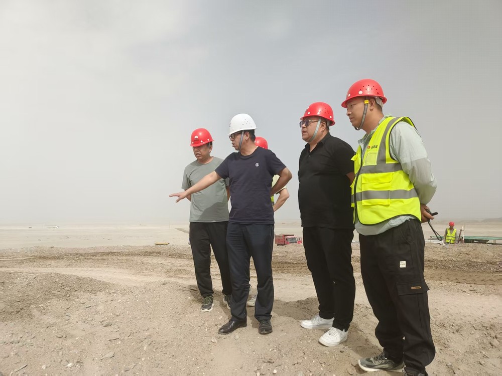 陜煤建設(shè)西北分公司新疆和田昆岡項(xiàng)目環(huán)境改善綜合治理二標(biāo)段順利通過竣工驗(yàn)收