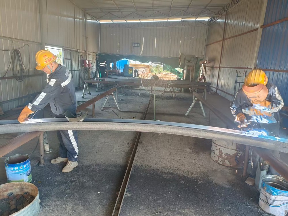 陜煤建設(shè)礦建三公司:熱熱熱！這波“降溫福利”來啦