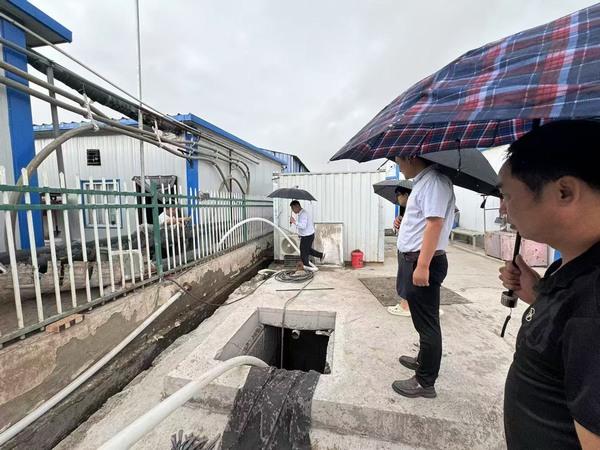 陜煤建設煤礦運營服務分公司：加強汛期安全防范 筑牢極端天氣“安全防線”