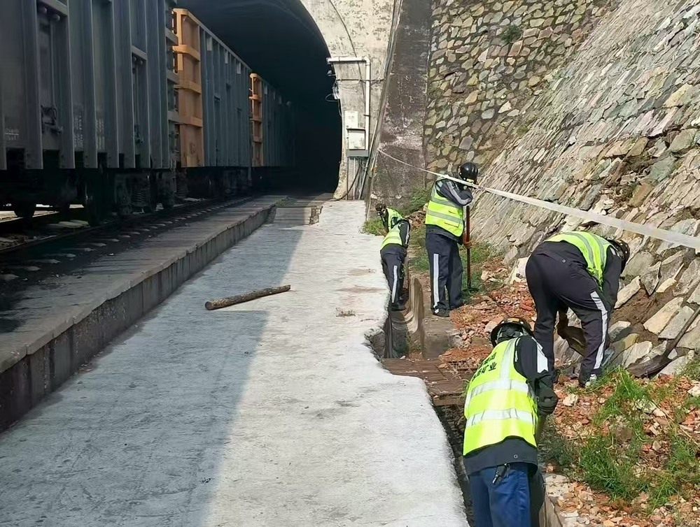 陜煤建設(shè)洗選煤運(yùn)營(yíng)公司檸條塔運(yùn)營(yíng)項(xiàng)目部：從細(xì)節(jié)入手，打好雨季安全“主動(dòng)仗”