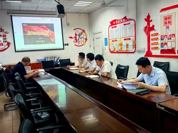 陜煤建設(shè)洗選煤運(yùn)營公司檸條塔運(yùn)營項(xiàng)目部黨支部開展： “清風(fēng)沐初心，廉潔促發(fā)展”主題黨日活動