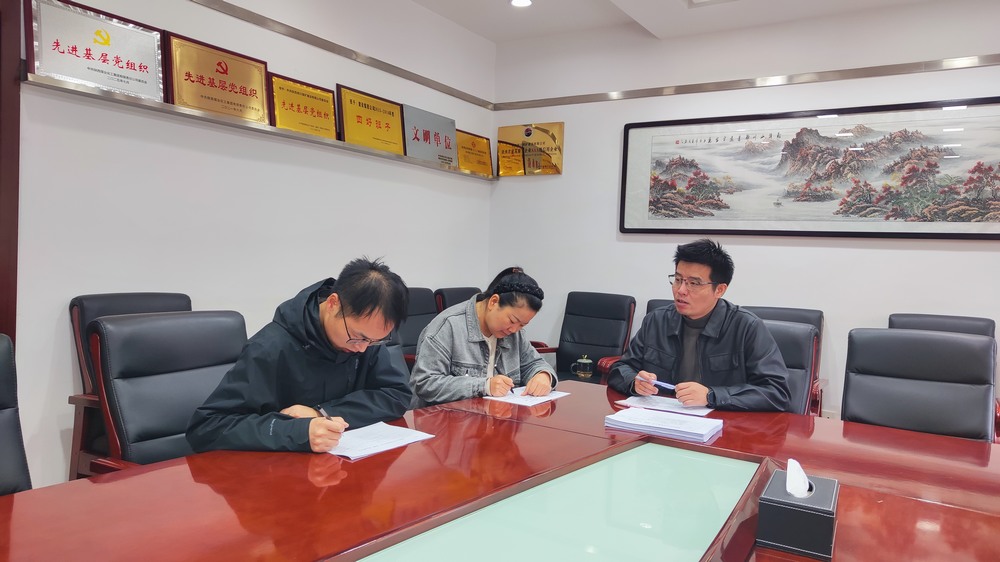 ?陜煤建設(shè)銅煤公司：深耕“干部畫像”工作，為高素質(zhì)隊(duì)伍建設(shè)注入強(qiáng)勁動(dòng)能